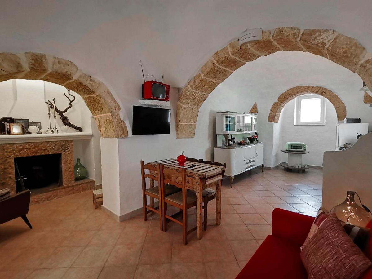 I Trulli Dell'orfanello * Martina Franca